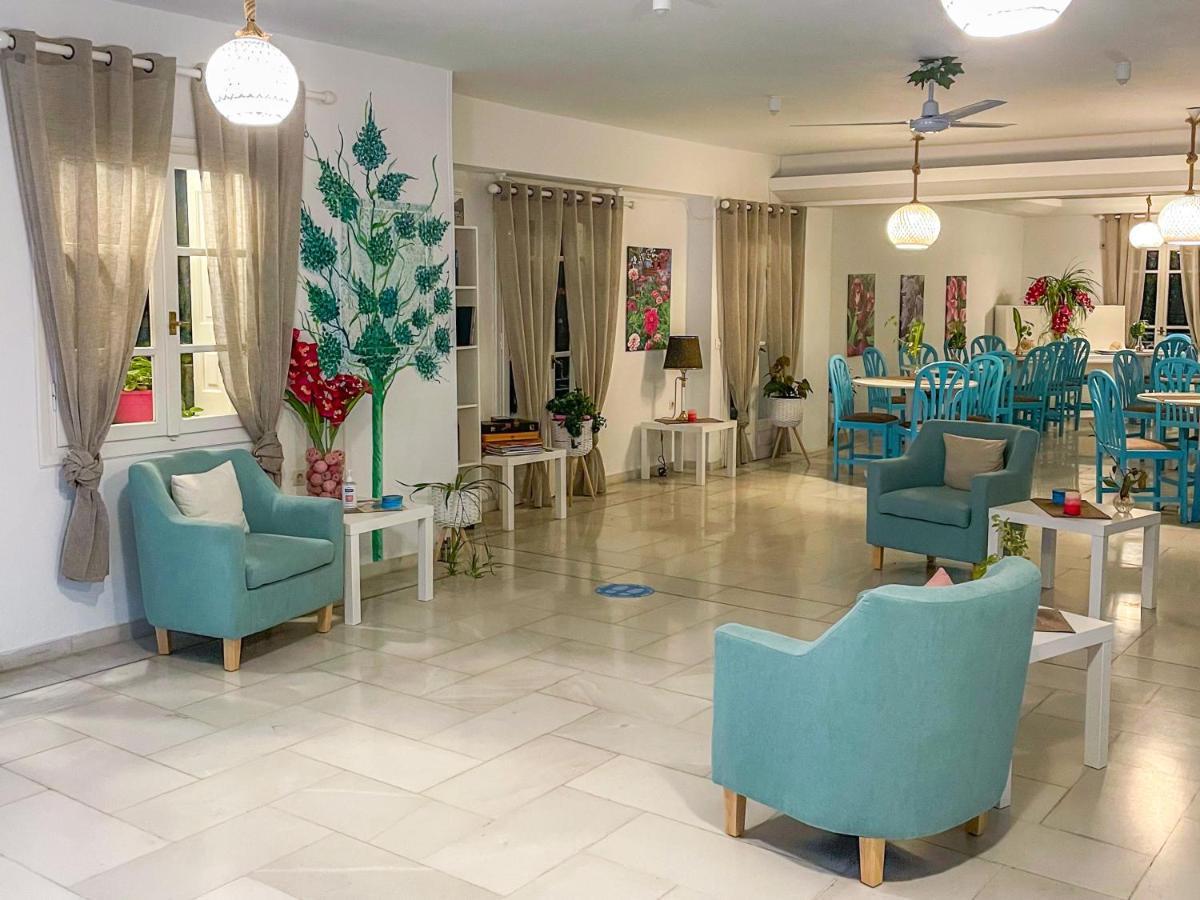 פיתגוריו Stratos Hotel מראה חיצוני תמונה